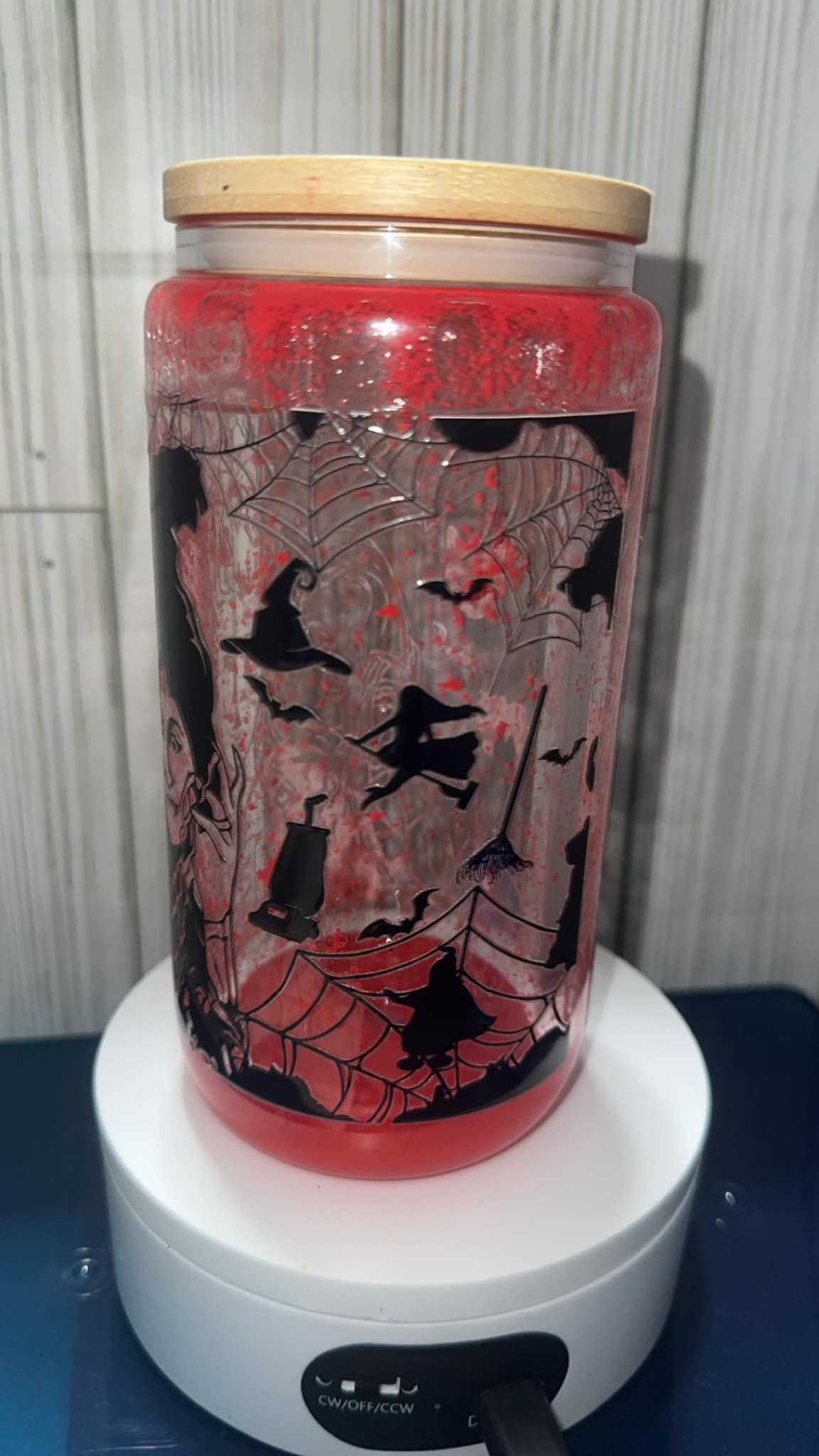 Hocus pocus bloody halloween snowglobe glass tumbler